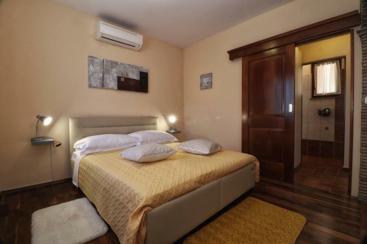 Villa Casa Vesna Rovigno Esterno foto